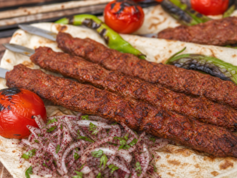 Adana kebabı - zdjęcie 1